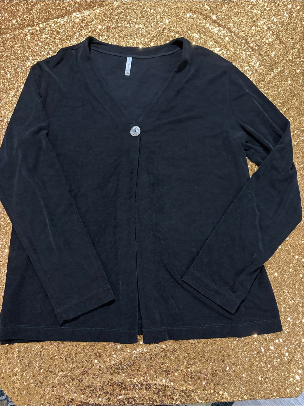 White Stag Black V-Neck Single-Button Cardigan